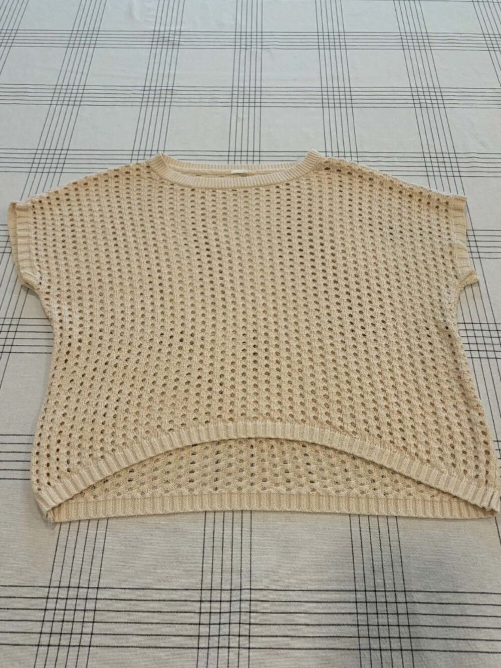 Cream Crochet Open Knit Short Sleeve Sweater Crop High Low Top Size M L